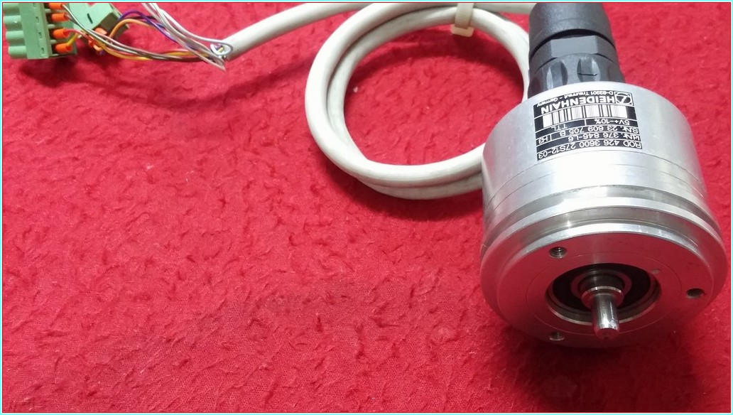 HEIDENHAIN ROD 426 3600 27S12-03 376 846-L6 5V-- ENCODER