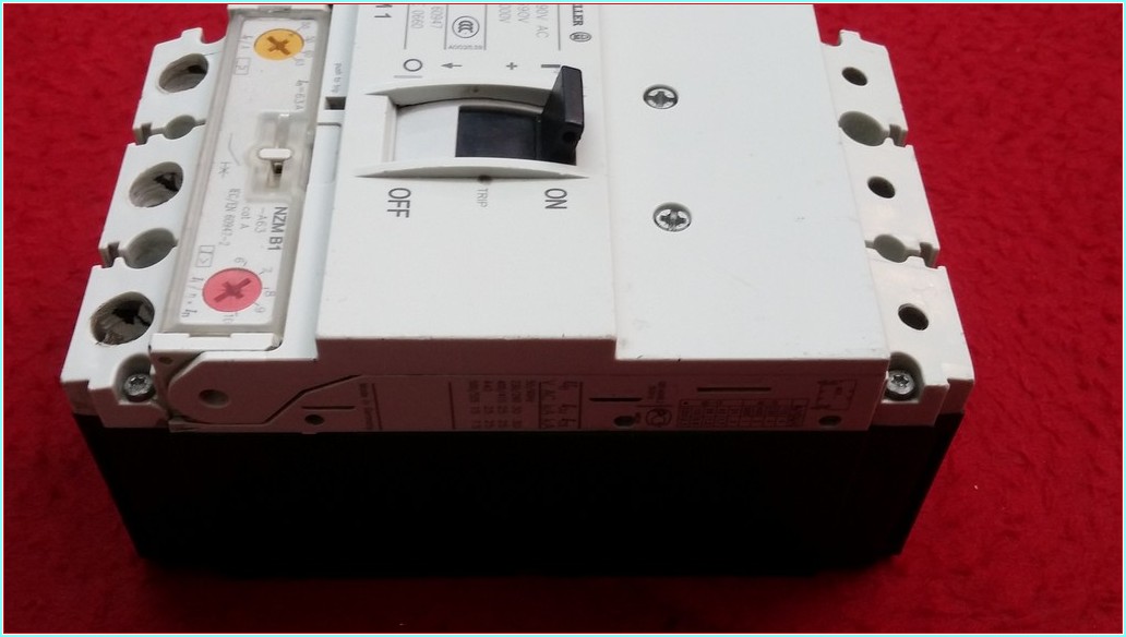 MOELLER NZM 1 63A TMŞ