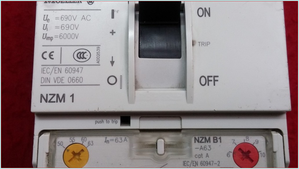 MOELLER NZM 1 63A TMŞ