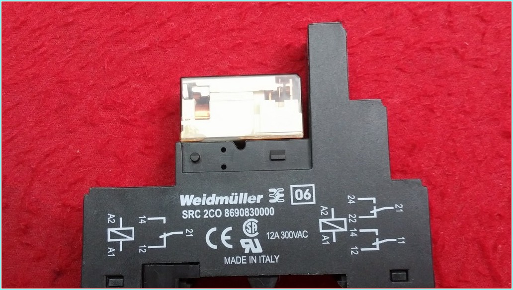 WEİDMÜLLER ROL 424730 230VAC 8A RÖLE
