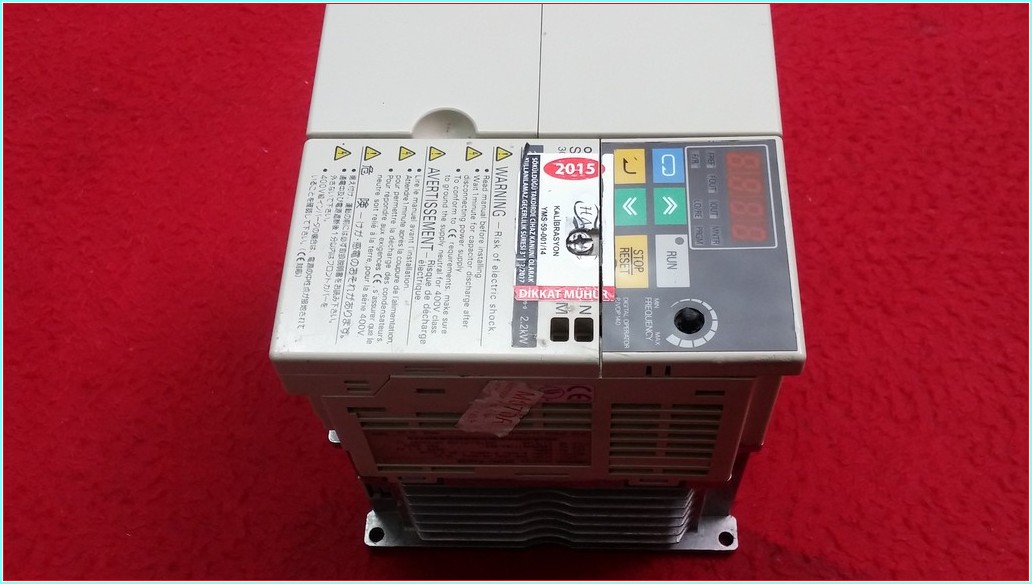 OMRON 3G3MV-A4030 3G3MV A4030 3G3MVA4030 5.5 KVA SÜRÜCÜ