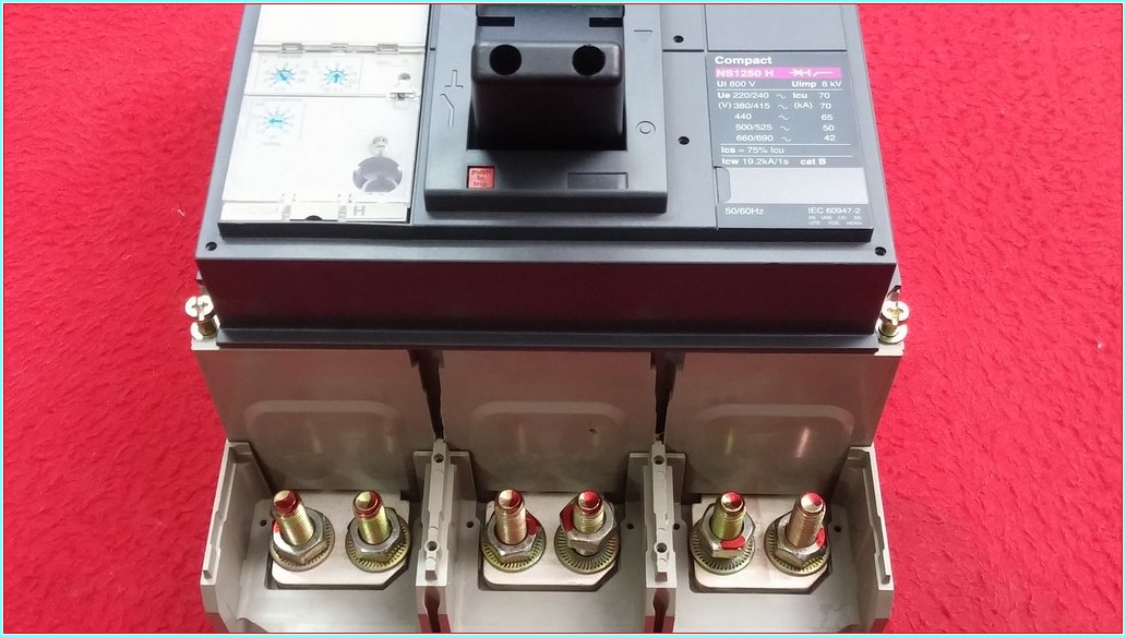 MERLİN GERİN NS1250 H 1250A TMŞ