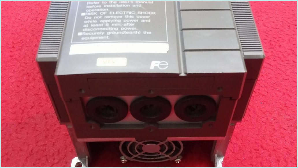 FUJİ FRN2.2G11S-4EN 2,2 KW SÜRÜCÜ