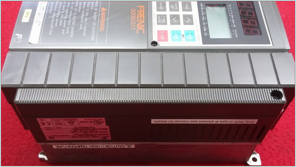 FUJİ FRN2.2G11S-4EN 2,2 KW SÜRÜCÜ