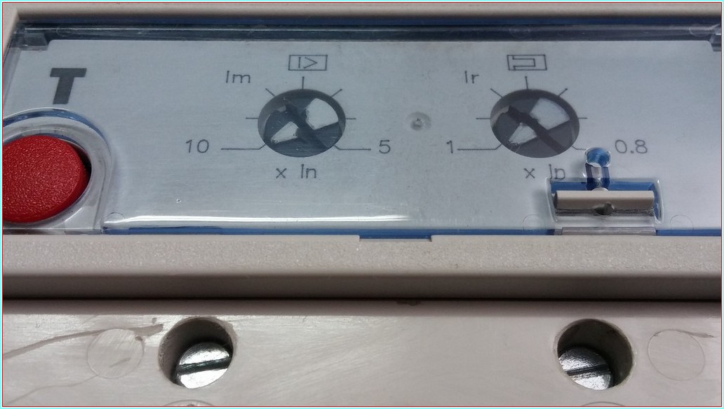 LEGRAND DPX 630 1 255 22 125522 320A TMŞ DEVRE KESİCİ ŞALTER