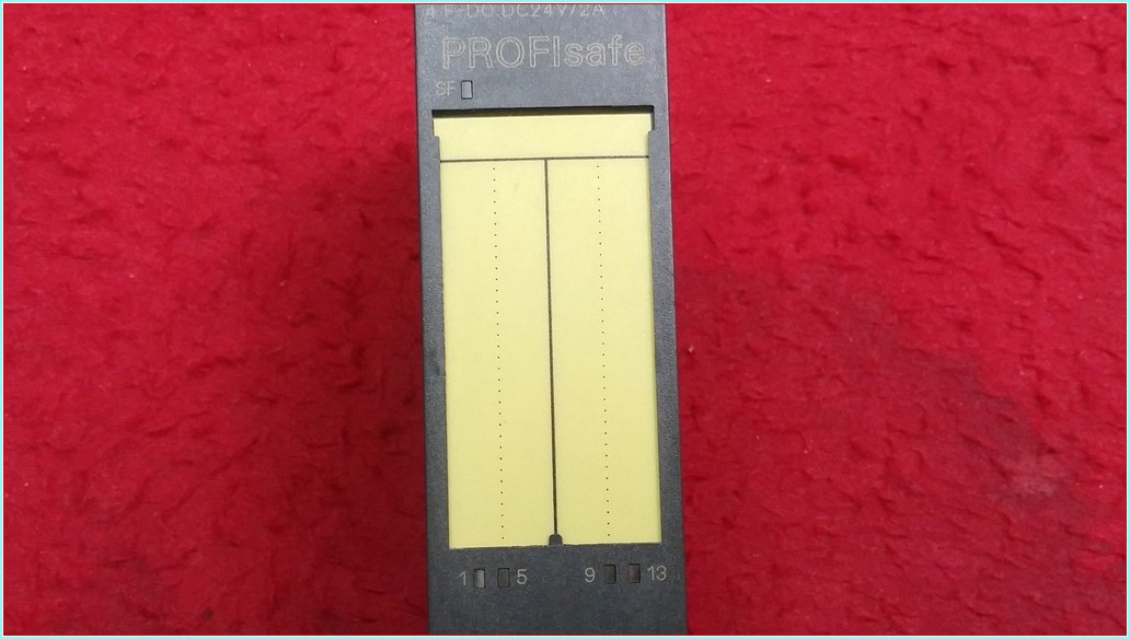 SIEMENS 6ES7 138-4FB03-0AB0 6ES7138-4FB03-0AB0 SIMATIC S7 PROFISAFE PLC