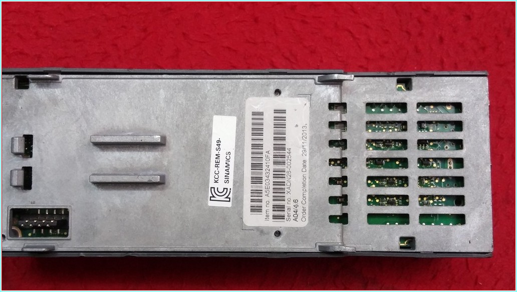 SIEMENS 6SL3244-0BB00-1PA1 SINAMICS CONTROL UNİT CU240B-2DP KONTROL ÜNİTESİ