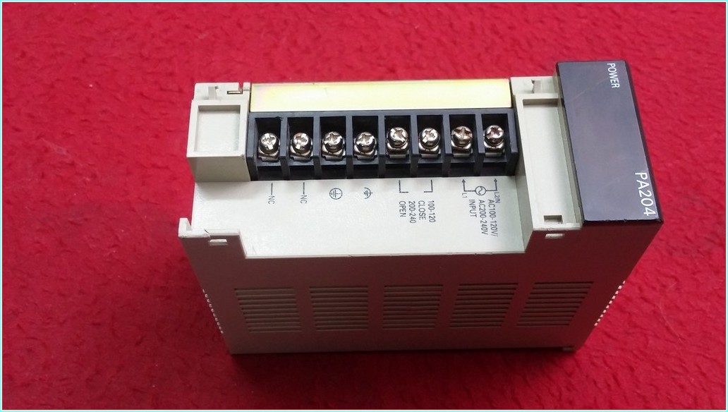 OMRON C200HW-PA204 POWER SUPPLY UNIT GÜÇ KAYNAĞI
