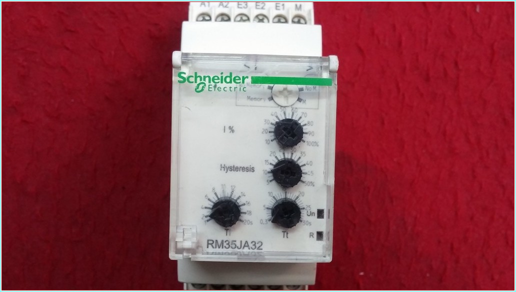 SCHNEİDER RM35JA32MW AKIM KONTROL RÖLESİ