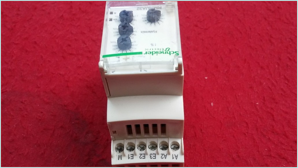SCHNEİDER RM35JA32MW AKIM KONTROL RÖLESİ