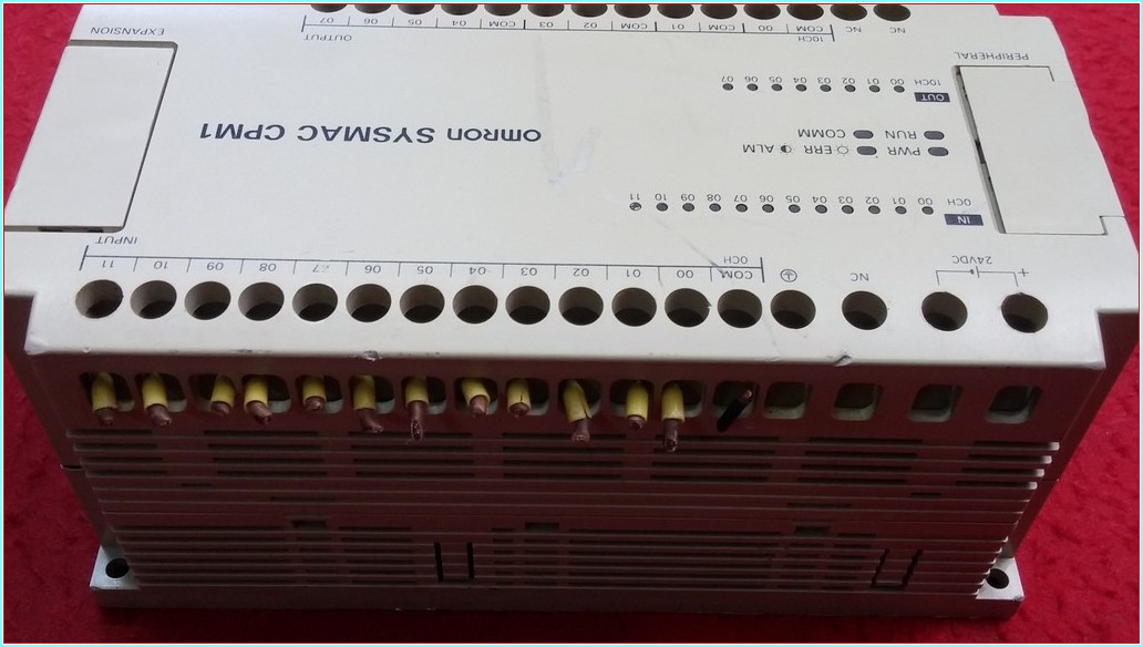 OMRON CPM1-20CDR-D PLC