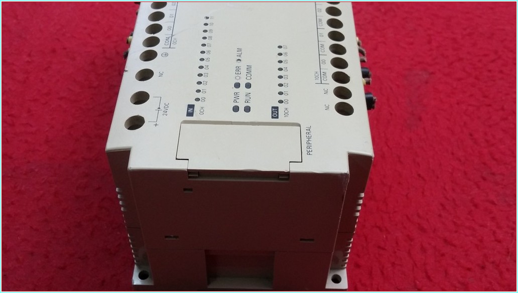 OMRON CPM1-20CDR-D PLC