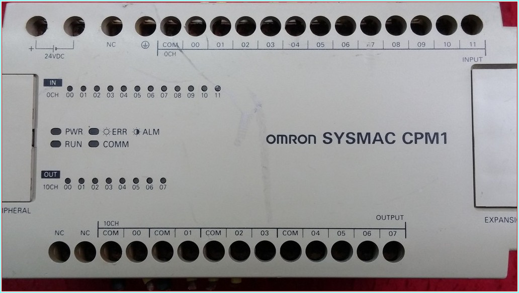OMRON CPM1-20CDR-D PLC