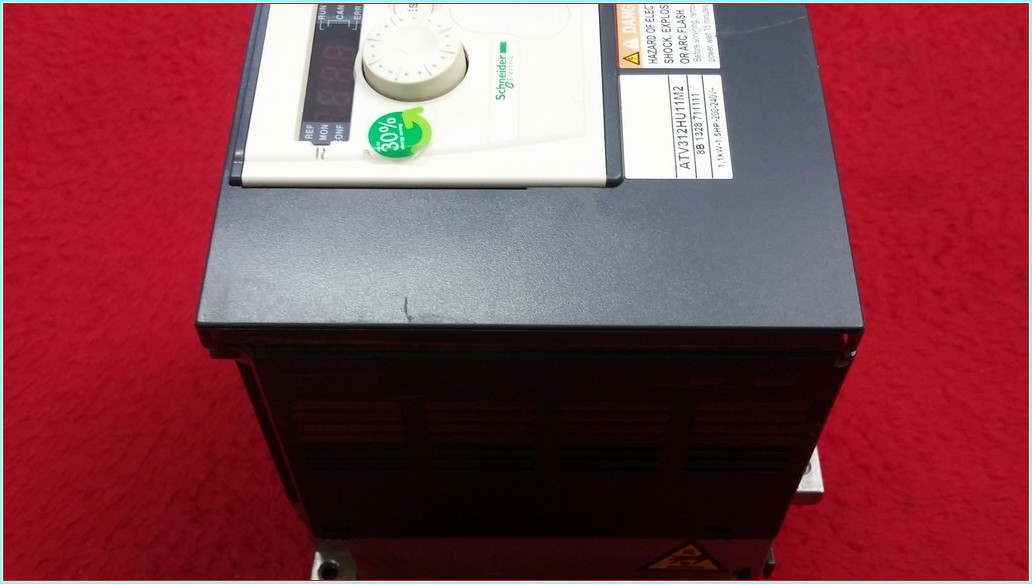 SCHNEİDER ATV312HU11M2 1,1KW 1,5HP SÜRÜCÜ