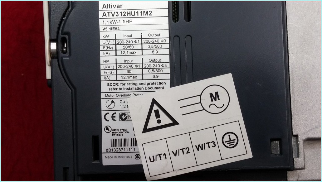 SCHNEİDER ATV312HU11M2 1,1KW 1,5HP SÜRÜCÜ