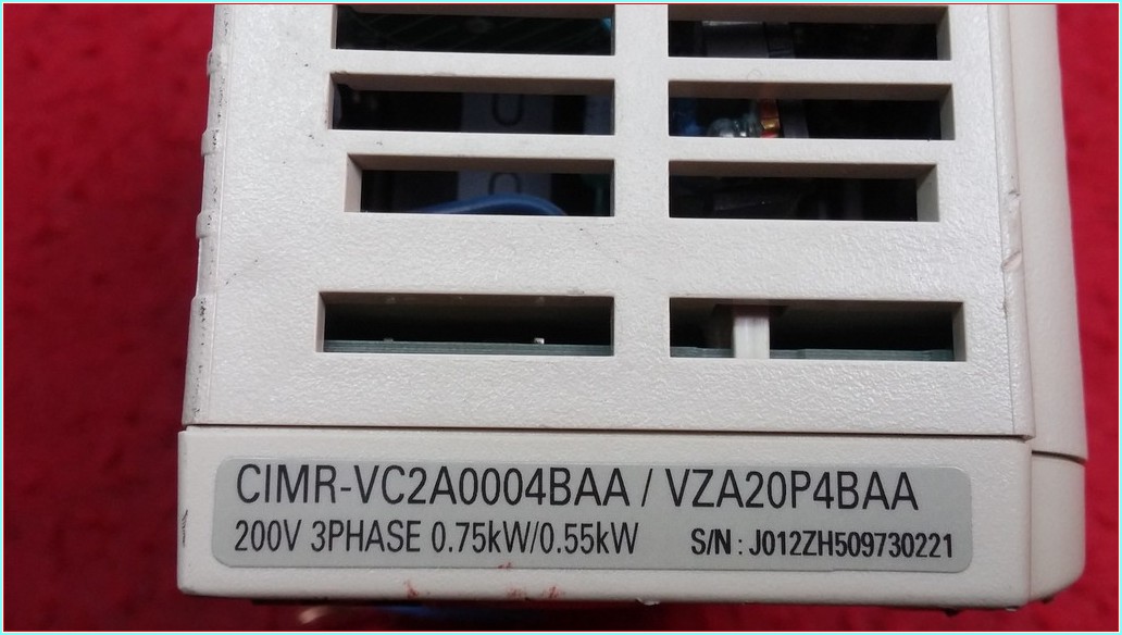 CIMR-VC2A0004BAA YASKAWA