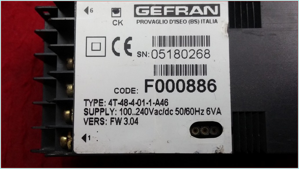 GEFRAN 4T-48-4-01-1-A46 F000886 ISI KONTROL CİHAZI