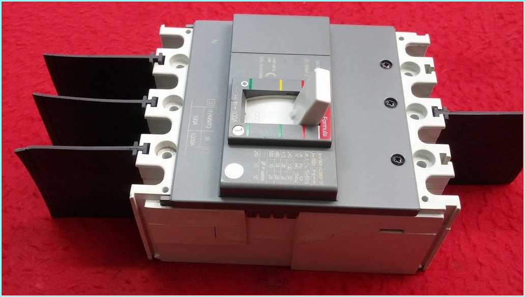 ABB SACE FORMULA A1N 125 100A 4 KUTUPLU TMŞ