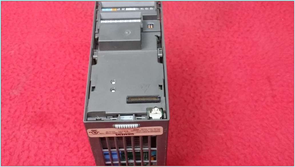 SIEMENS 6SE6440-2UD21-1AA1 1,1KW 380V MICROMASTER 440 SÜRÜCÜ