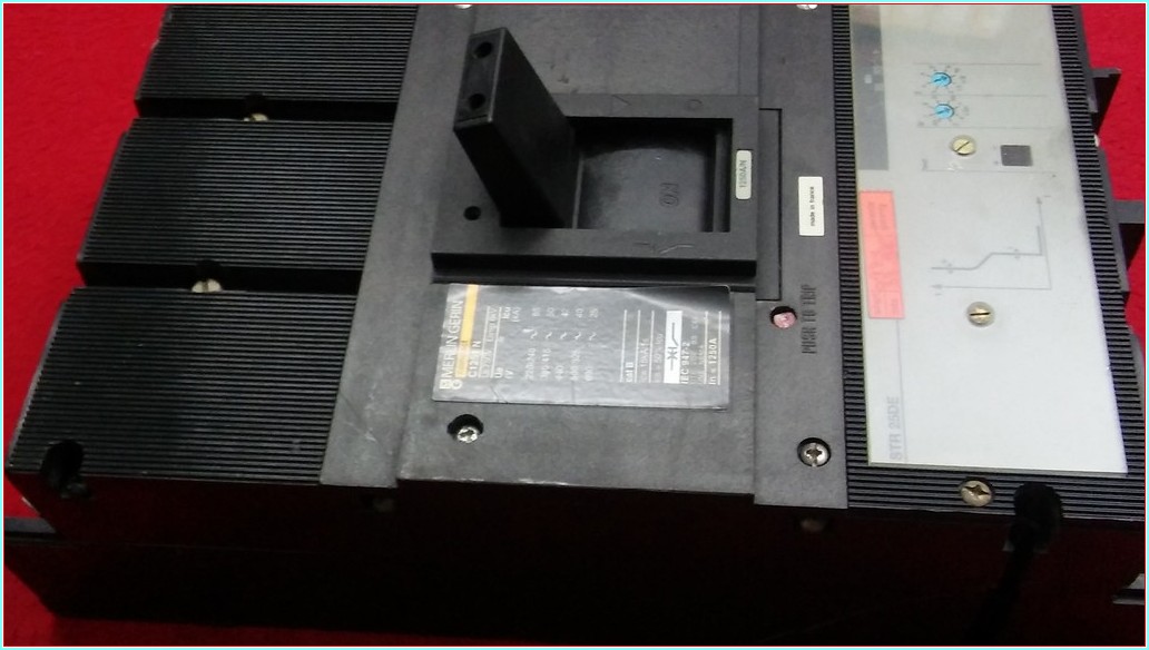 MERLİN GERİN C1251 N C1251N 1250A TMŞ DEVRE KESİCİ ŞALTER