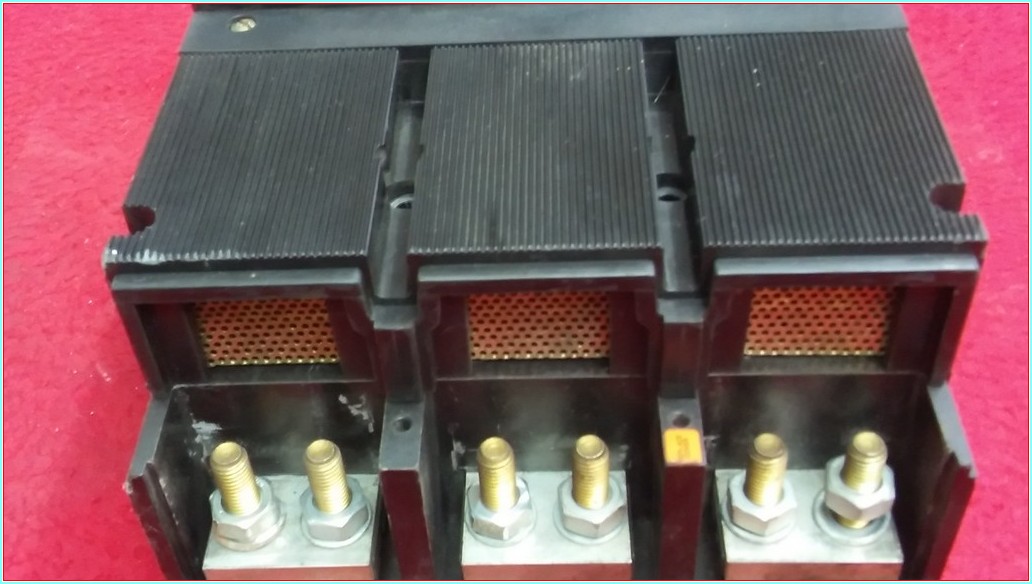 MERLİN GERİN C1001 N 1000A TMŞ