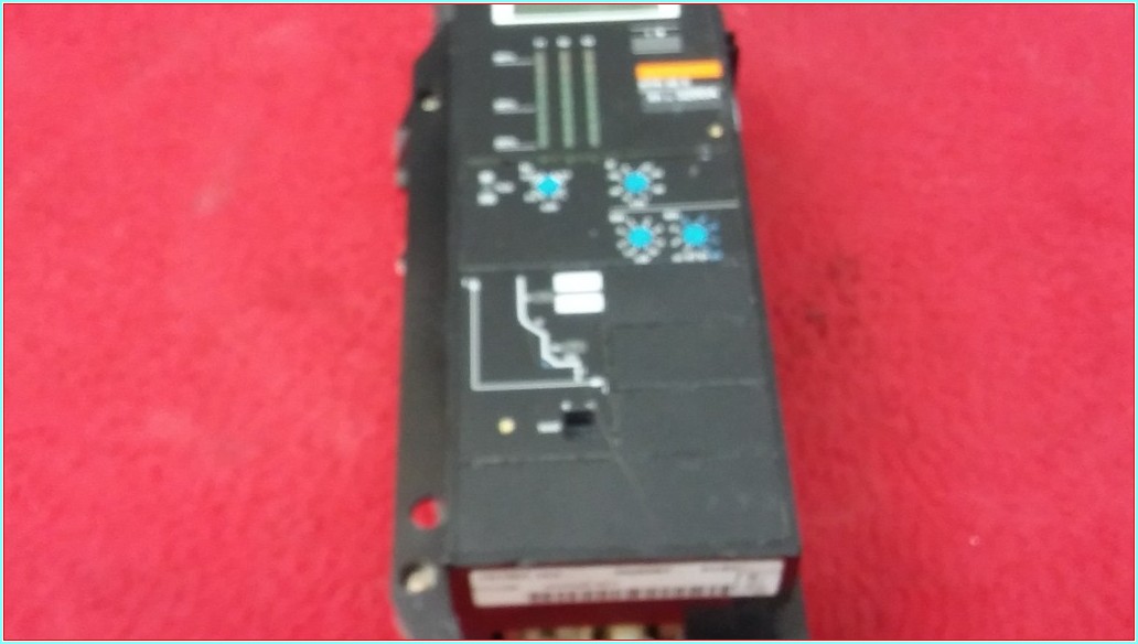 SCHNEİDER STR 38 S STR38S 3200A MASTERPACT KONTROL ÜNİTESİ