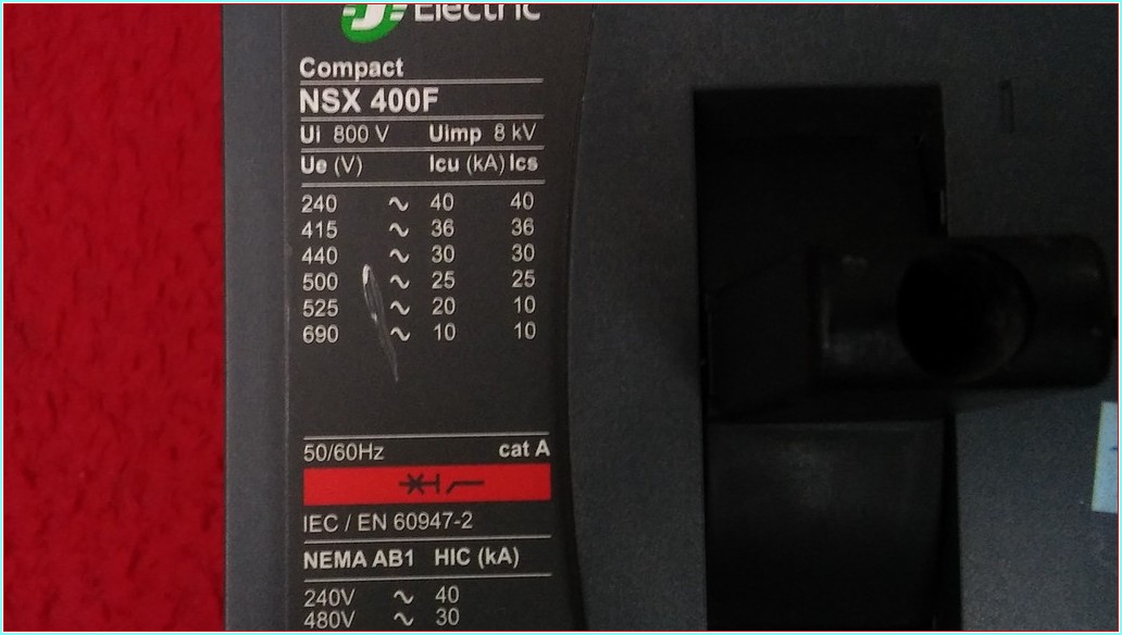 SCHNEİDER LV432676 NSX 400F 400A SIFIR KUTULU TMŞ ŞALTER