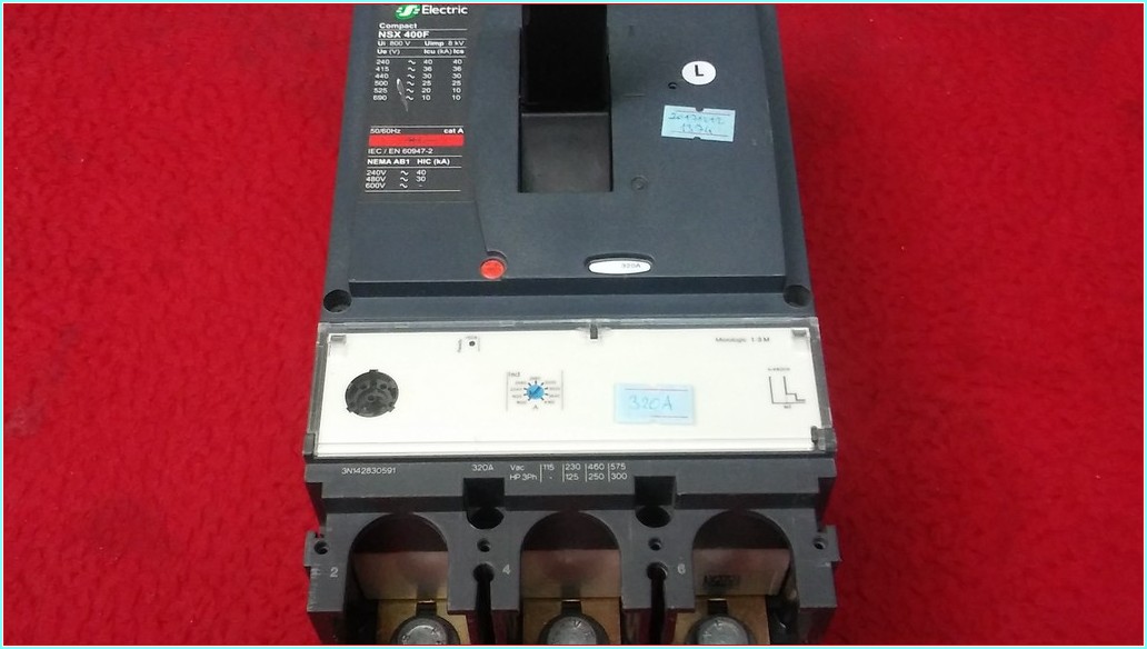 SCHNEİDER LV432676 NSX 400F 400A SIFIR KUTULU TMŞ ŞALTER