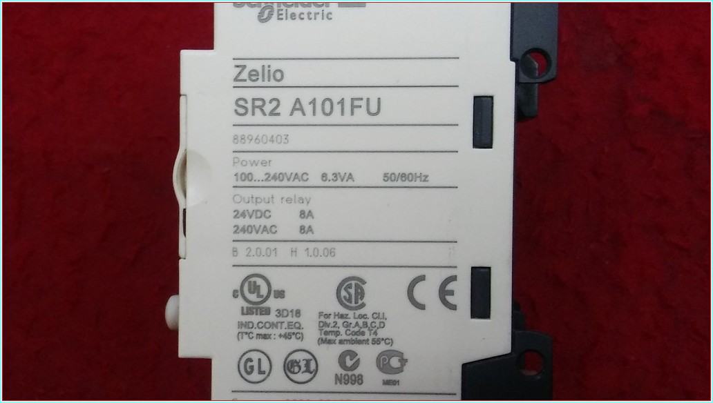 SCHNEİDER SR2 A101FU SR2A101FU ZELİO KOMPAKT AKILLI RÖLE