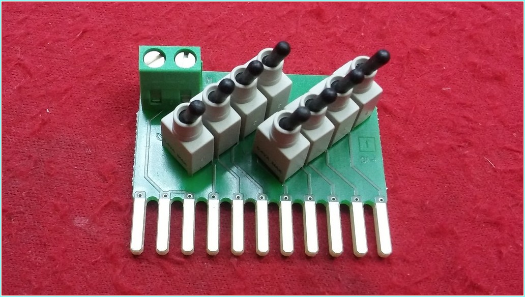SIEMENS 6ES7 274-1XF30-0XA0 6ES7274-1XF30-0XA0 SIFIR KUTULU  SIMATIC S7-1200 DİJİTAL GİRİŞ SİMÜLATÖRÜ