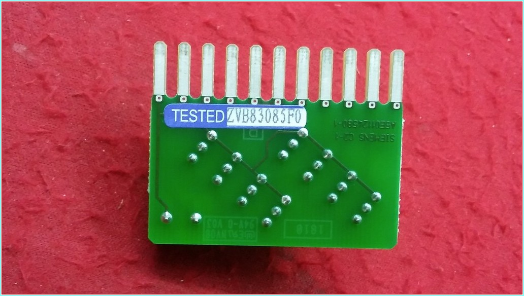 SIEMENS 6ES7 274-1XF30-0XA0 6ES7274-1XF30-0XA0 SIFIR KUTULU  SIMATIC S7-1200 DİJİTAL GİRİŞ SİMÜLATÖRÜ