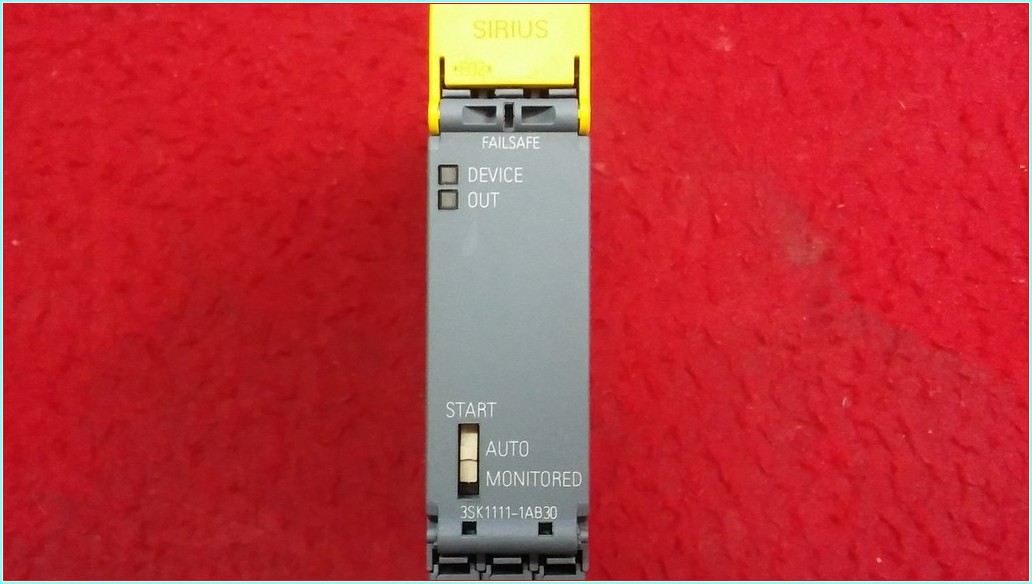 SIEMENS 3SK1111-1AB30 3SK1111 1AB30 3SK11111AB30 SIRIUS EMNİYET RÖLESİ