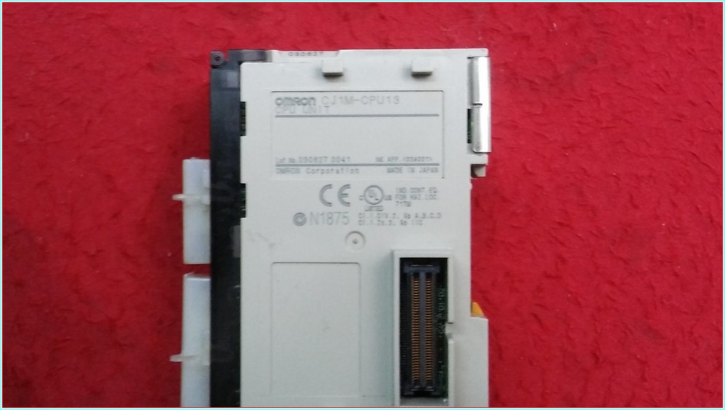 OMRON CJ1M-CPU13 CPU UNIT