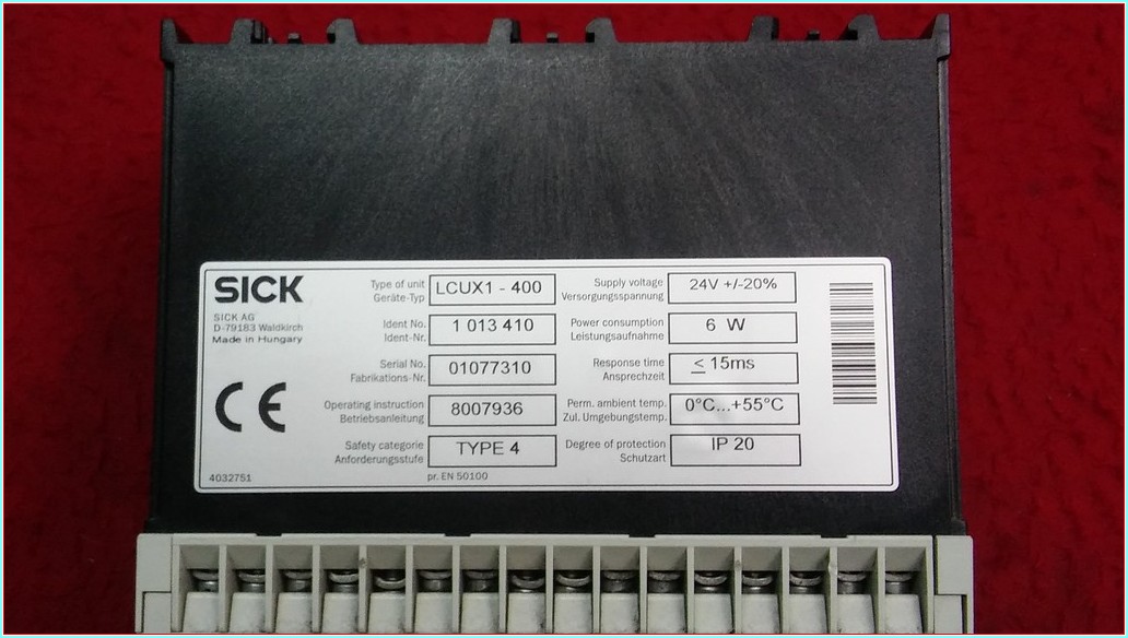 SICK LCUX1-400 EMNİYET RÖLESİ