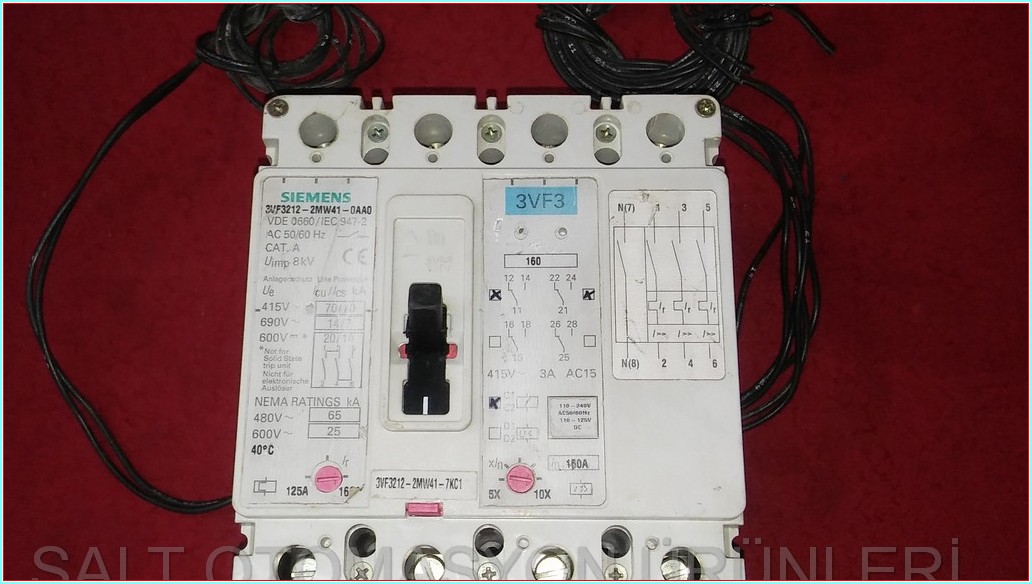 SIEMENS 3VF3 3VF3212-2MW41-0AA0 3VF3212-2MW41-7KC1 160A 4 KUTUPLU AÇTIRMA BOBİNLİ AÇIK KAPALI KONTAKLI TMŞ DEVRE KESİCİ ŞALTER