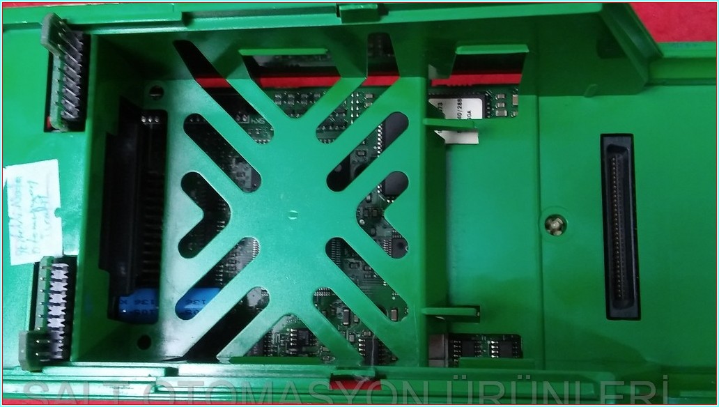 CONTROL TECHNIQUES UD96 UNİDRİVE KONTROL KARTI KONTROL PANELİ