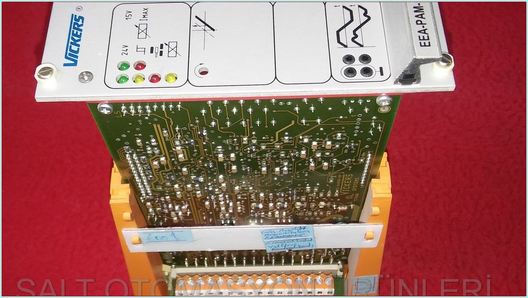 VICKERS EEA-PAM-553-A-32 EEA-PAM-553 EEA-PAM EE-04054-042 KSDG4V-3 GÜÇ AMPLİFİKATÖRÜ ORANSAL KONTROL VALFLERİ KONTROL KARTI