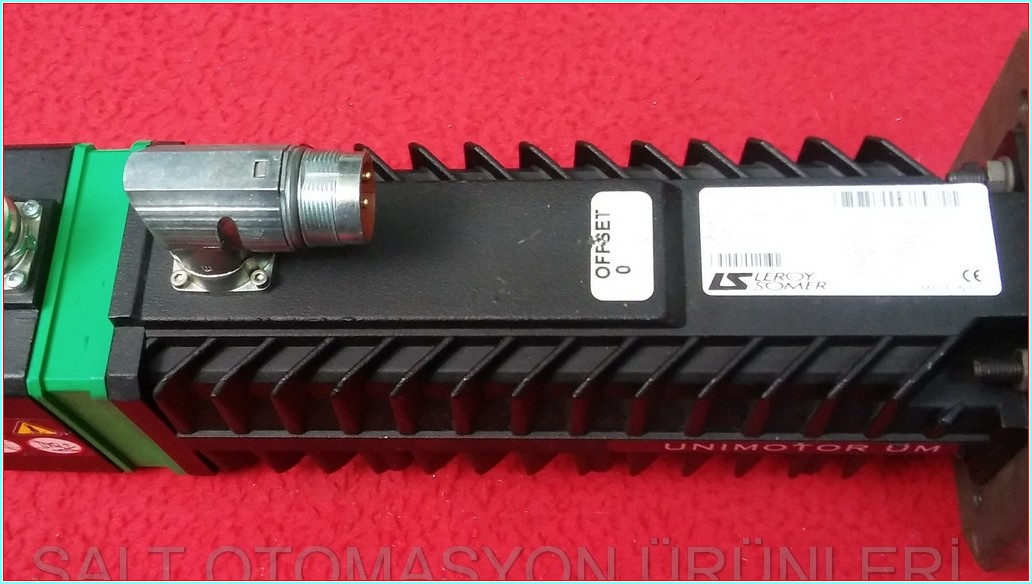 LEROY SOMER UNIMOTOR UM 75UMD600CBRAA CONTROL TECHNIQUES SERVO MOTOR