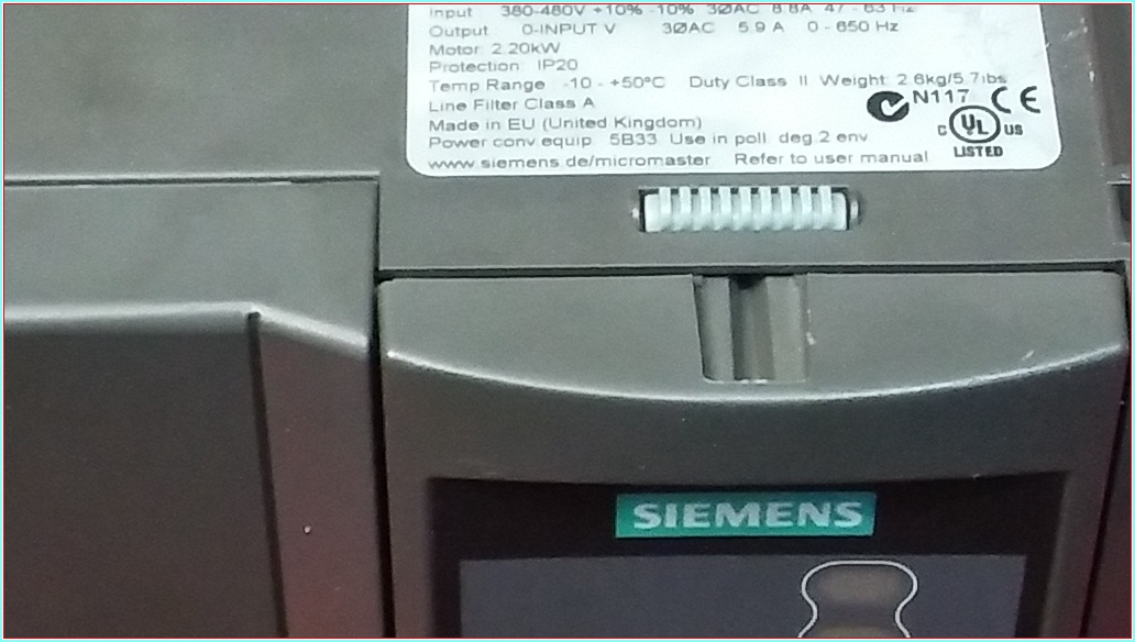 SIEMENS 6SE6420-2AD22-2BA1 MICROMASTER 420 2,20KW INPUT 380V SÜRÜCÜ HIZ KONTROL DRIVER