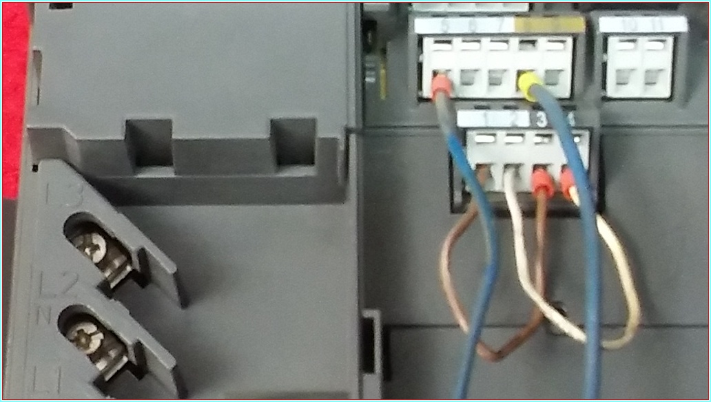 SIEMENS 6SE6420-2AD23-0BA1 MICROMASTER 420 3,00KW SÜRÜCÜ HIZ KONTROL DRIVER
