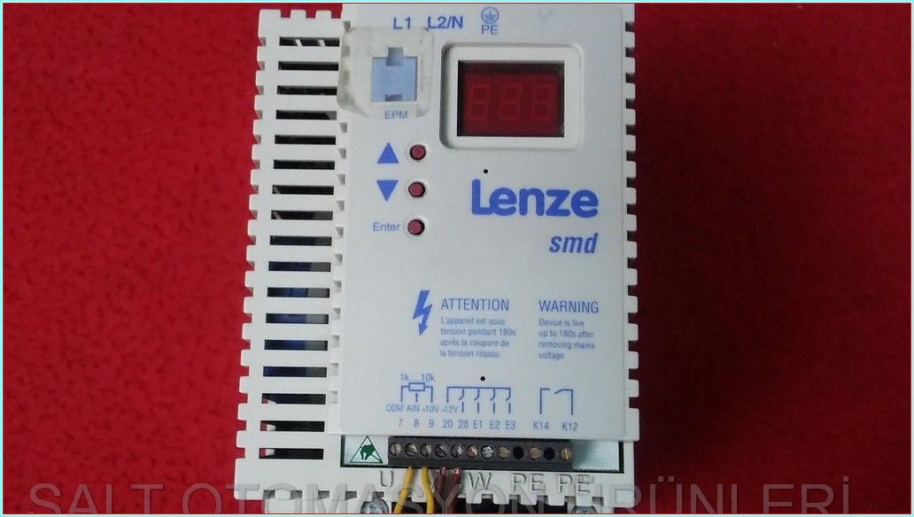 LENZE ESMD222X2SFA ESMD222L4TXA 13446295 2,2KW SÜRÜCÜ HIZ KONTROL DRIVER 380V INPUT