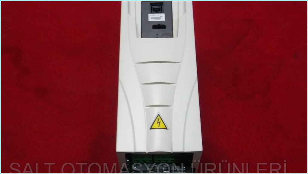 ABB ACS550-01-012A-4 ACS550 5,5KW ACS550 5,5KW SÜRÜCÜ HIZ KONTROL DRIVER