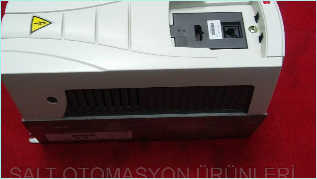 ABB ACS550-01-012A-4 ACS550 5,5KW ACS550 5,5KW SÜRÜCÜ HIZ KONTROL DRIVER