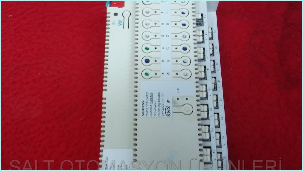 SIEMENS 5WG1 567-1AB21 KNX ANAHTARLAMA AKTÜATÖRÜ N 567