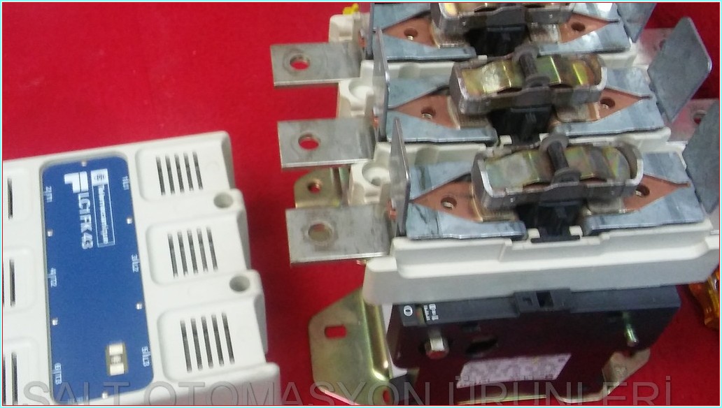 TELEMECANİQUE LC1FK43 700A KONTAKTÖR