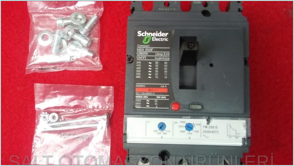 SCHNEİDER NSX 250F 250A  LV431630 COMPACT NSX 250A SIFIR KUTULU TMŞ
