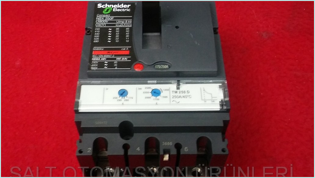 SCHNEİDER NSX 250F 250A  LV431630 COMPACT NSX 250A SIFIR KUTULU TMŞ