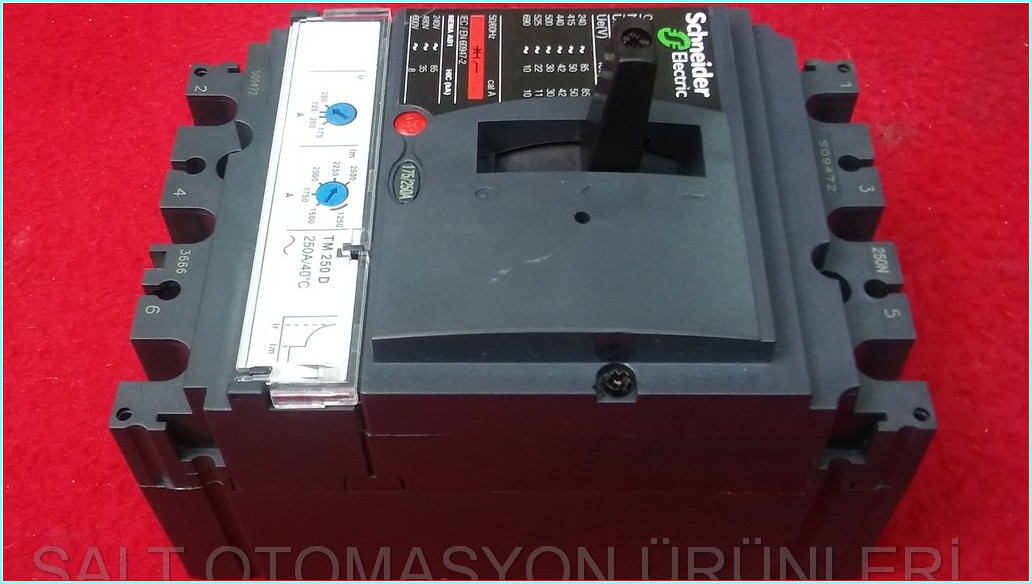 SCHNEİDER NSX 250F 250A  LV431630 COMPACT NSX 250A SIFIR KUTULU TMŞ