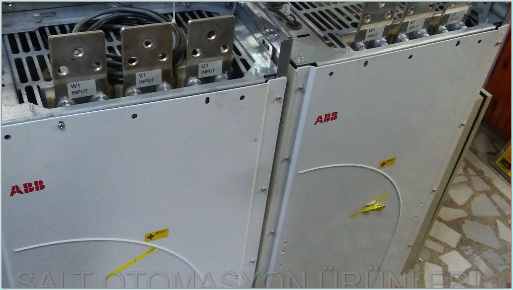 ABB ACS800-04-0210-3 ACS800 160KW 286A  ACS800 SÜRÜCÜ HIZ KONTROL DRIVER