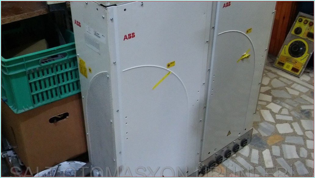 ABB ACS800-04-0210-3 ACS800 160KW 286A  ACS800 SÜRÜCÜ HIZ KONTROL DRIVER